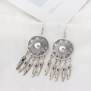Earrings ~ Western ~ American ~ Indian ~ Feather
